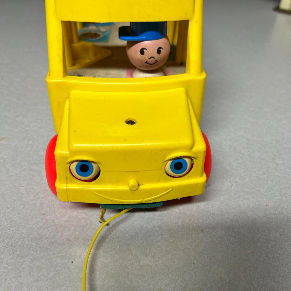 Vintage Fisher Price Little People Play Family School Bus Pull Toy #192 - Picture 9 of 9
